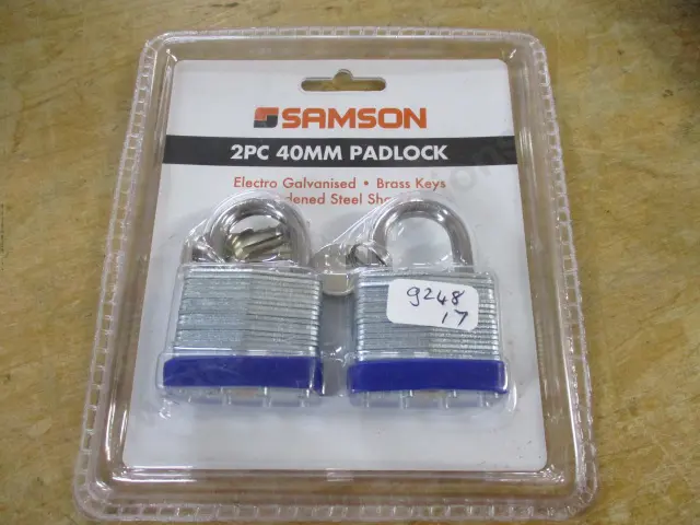 2 Padlocks Image 1++